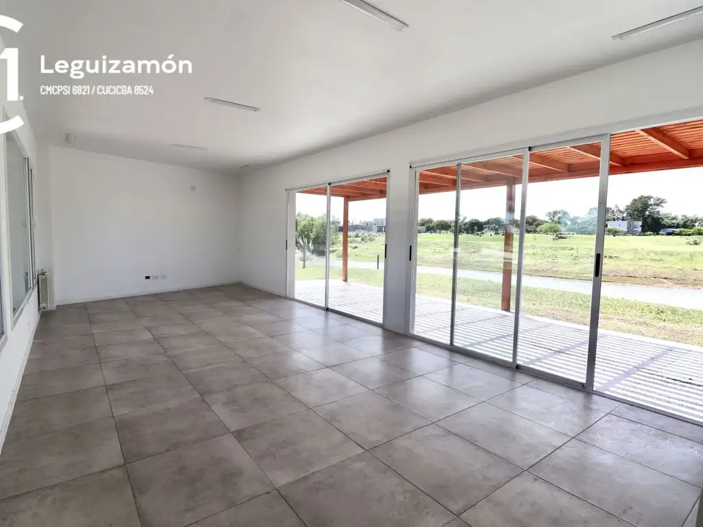 CASA EN VENTA 4 AMBIENTES SAN SEBASTIAN