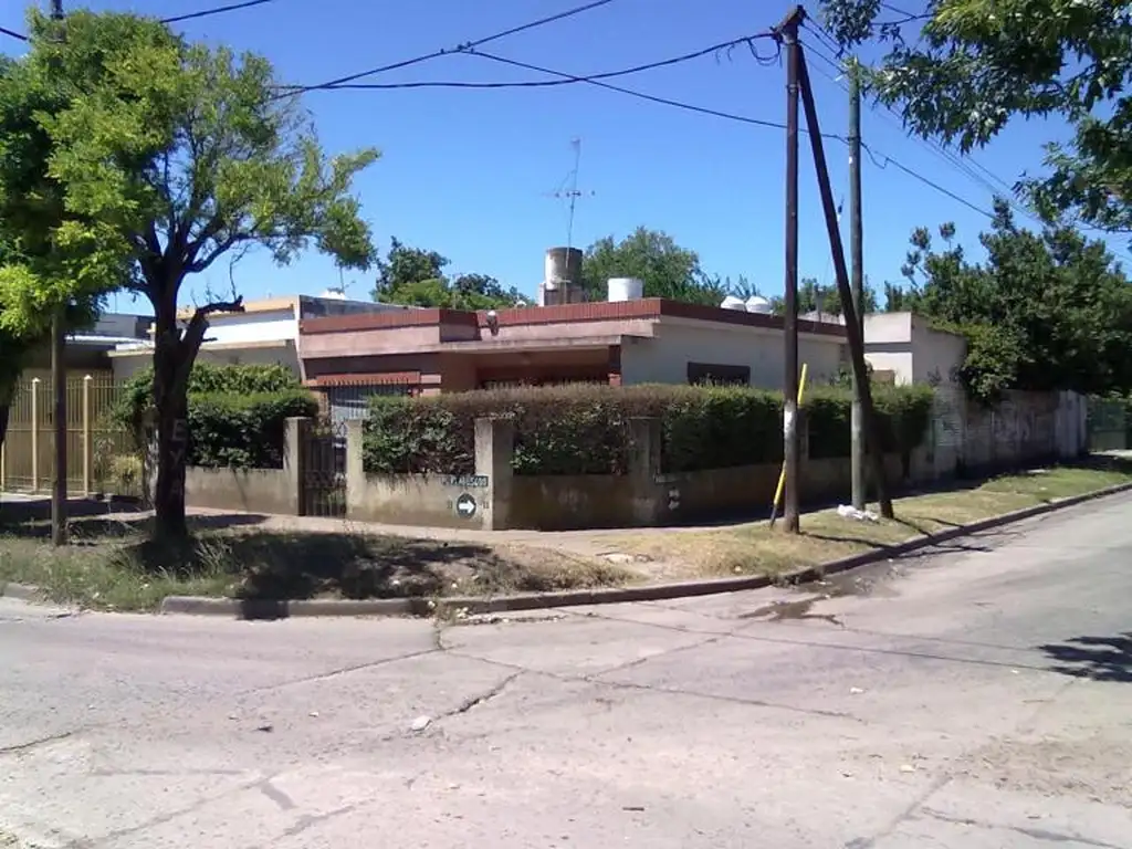 Casa en Vicente Lopez y Planes N° 398, Glew, Almirante Brown