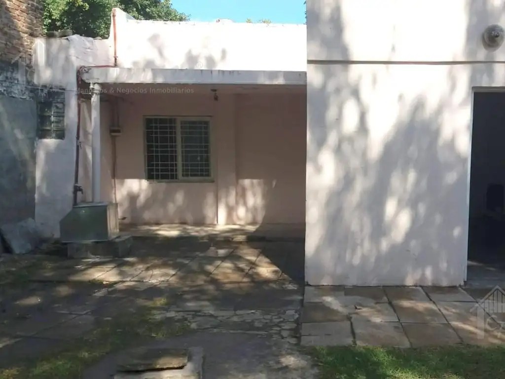 Casa 3 Ambientes En Venta - Francisco Alvarez, Moreno