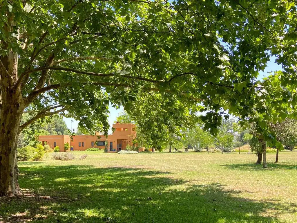 Chacra de 4.43 ha con Casa en Estancia Benquerencia Farm Club - Monte - Pcia. de Buenos Aires