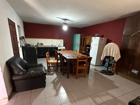 VENTA CASA 3 DORMITORIOS BARRIO ACOSTA, CORDOBA