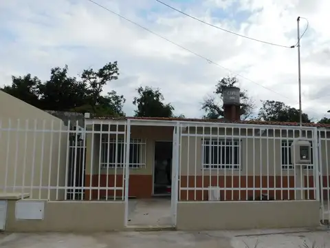 HERMOSA CASA EN VENTA Bº COOPERATIVA EN GRAL. GUEMES