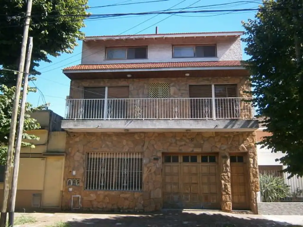 Casa - Venta - Argentina, Avellaneda - Spurr 187