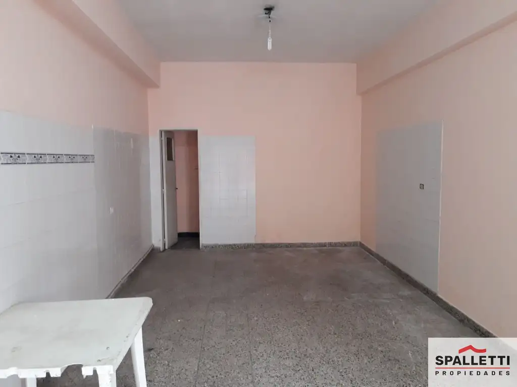 Local comercial en venta ubicado en Ramos Mejía