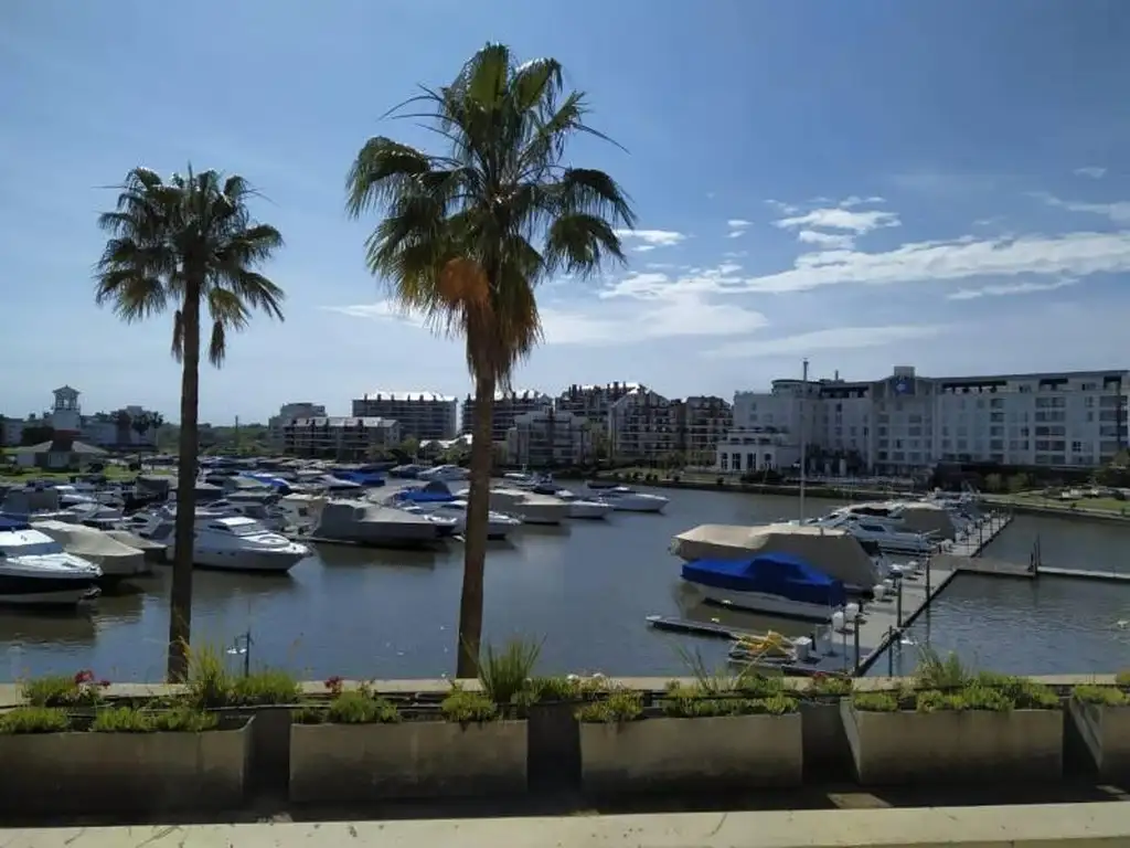 Depto  en Alquiler de 2 amb con Terraza en Terrazas de La Bahía, Bahia Grande, Nordelta