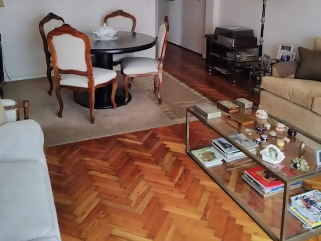 Excelente semipiso en venta