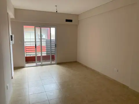 Excelente Departamento 2 ambientes a estrenar con cochera en Rivadavia al 400 - Monte Grande