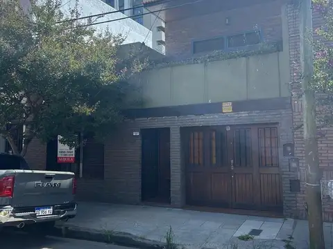Casa 5 ambientes en alquiler - Quilmes