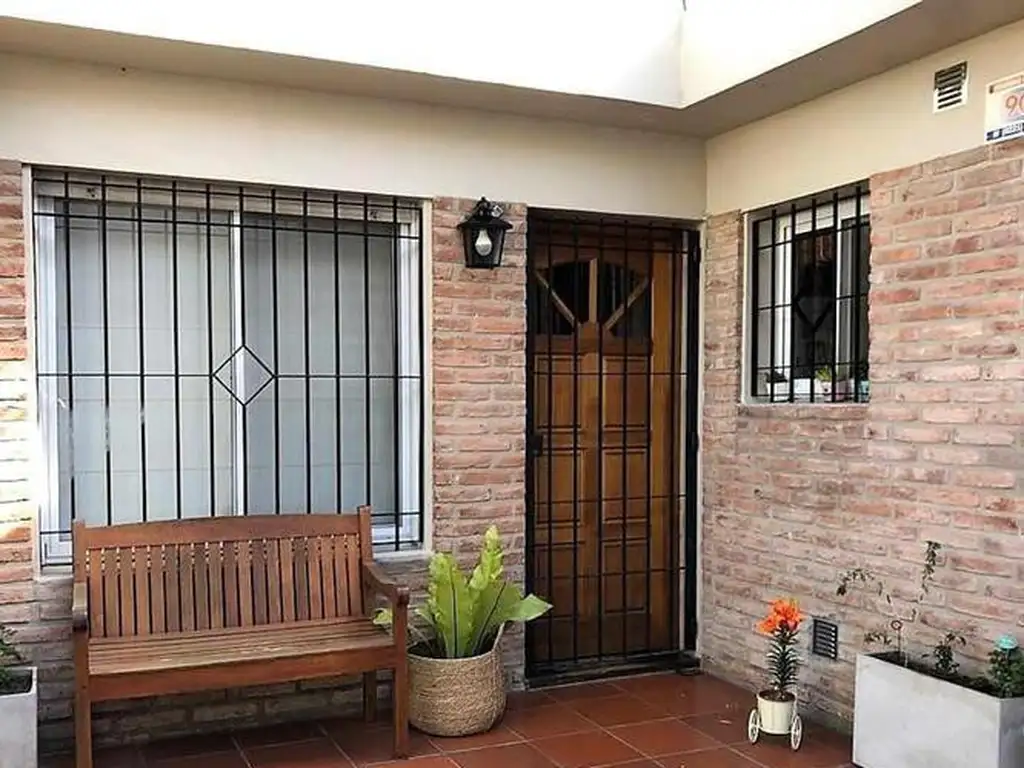 Casa en venta en Calle 474 1400 City Bell Argenprop