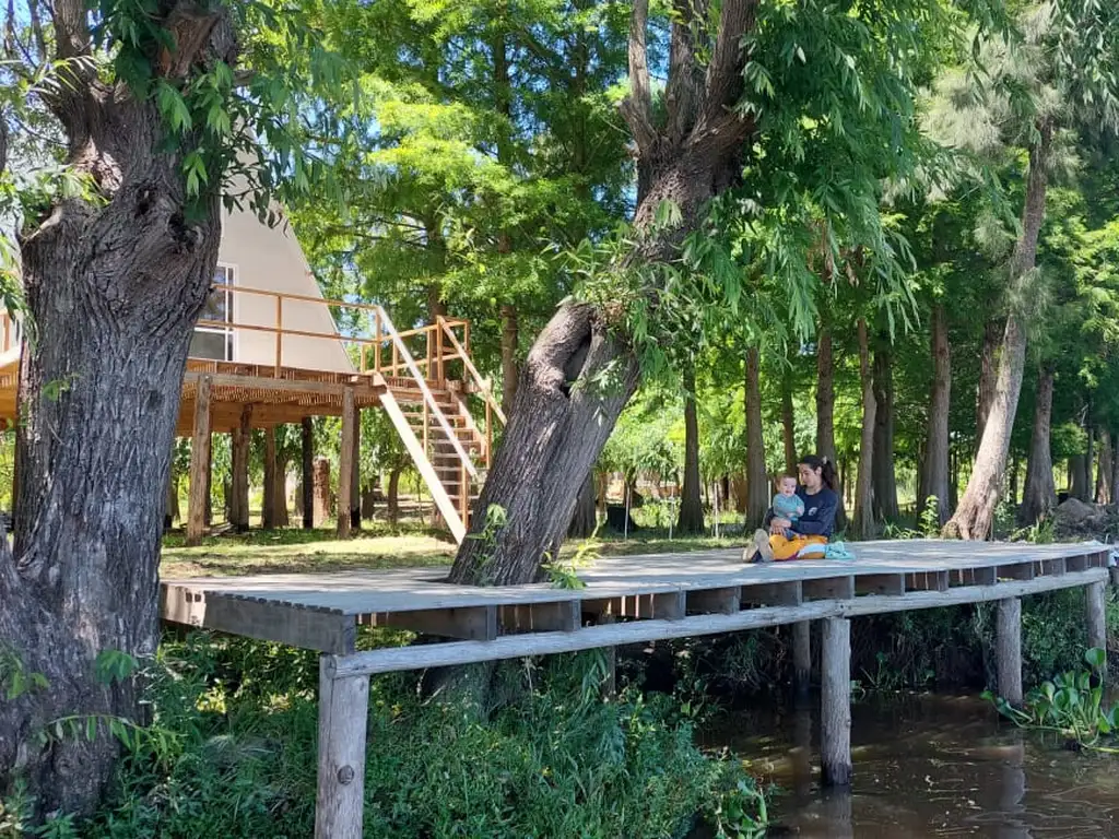 Quinta frente al rio en Villa Paranacito, acceso por auto o agua, 25 metros de costa privada