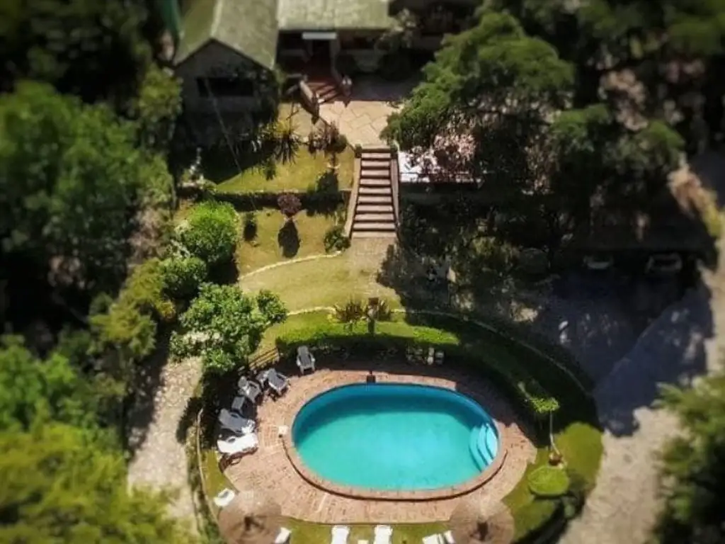 COMPLEJO DE CABAÑAS Y CASA EN LA CUMBRE, CORDOBA