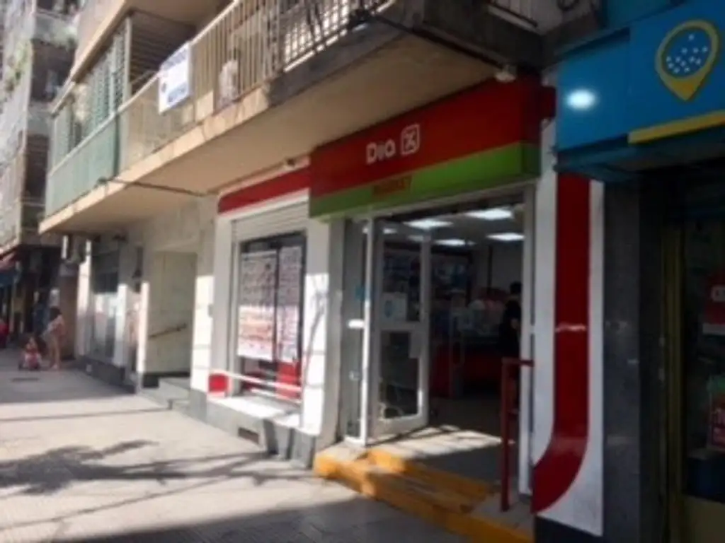 LOCAL COMERCIAL SOBRE AVENIDA, IDEAL INVERSOR