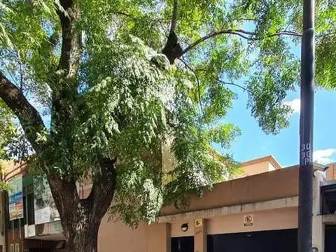 Hermosa y moderna casa , Retasada   COGLHAN