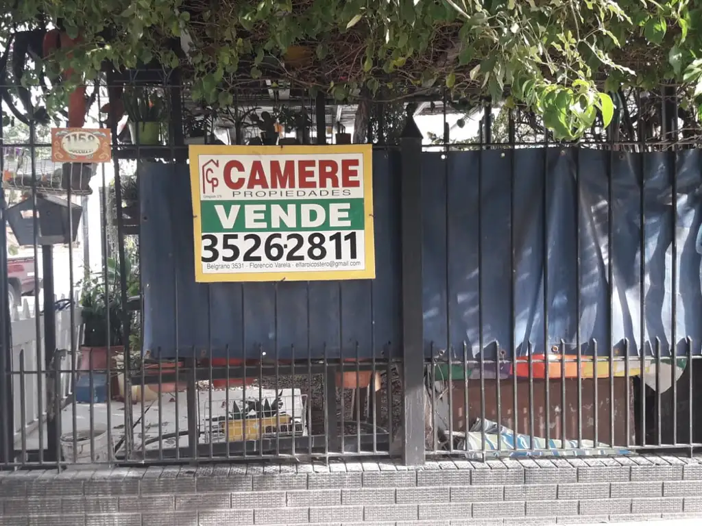 CASA EN VENTA EN FLORENCIO VARELA