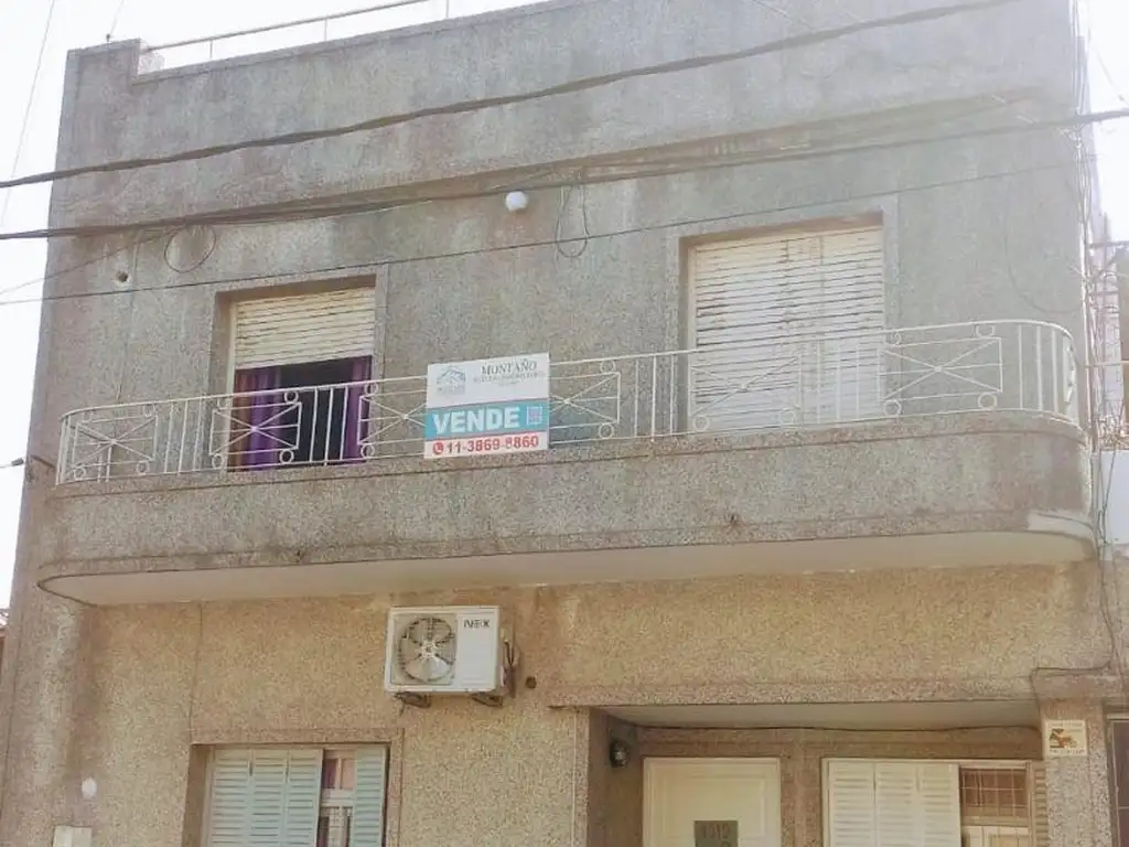 VENTA - VIVIENDA MULTIFAMILIAR -  3 PH AL FRENTE - CASEROS