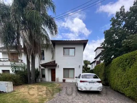 casa en alquiler amueblada Aranjuez Country Club. Con pileta climatizada.