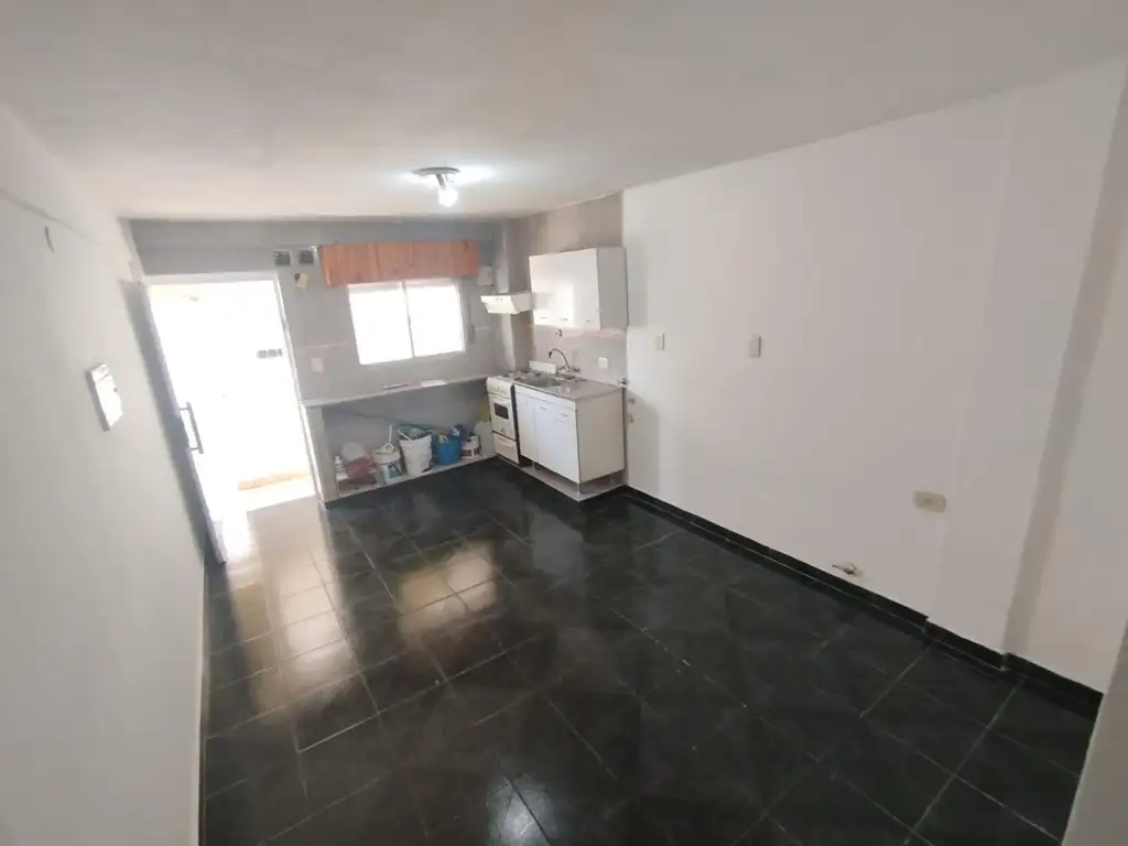 Departamento 2 ambientes en San Justo en Venta