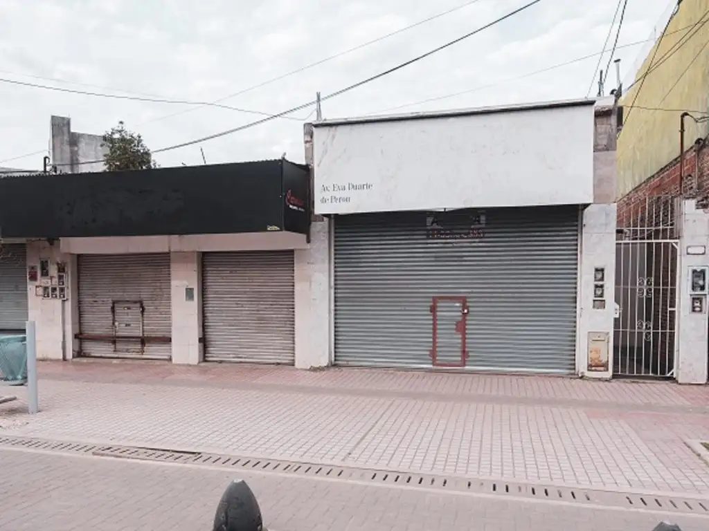 Casa en venta - 3 Locales comerciales - 364Mts2 - Grand Bourg, Malvinas Argentinas