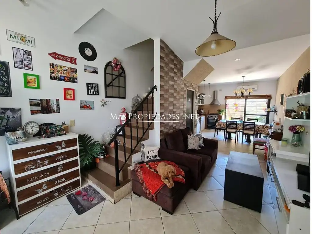 Casa en venta en Quilmes 3 ambientes