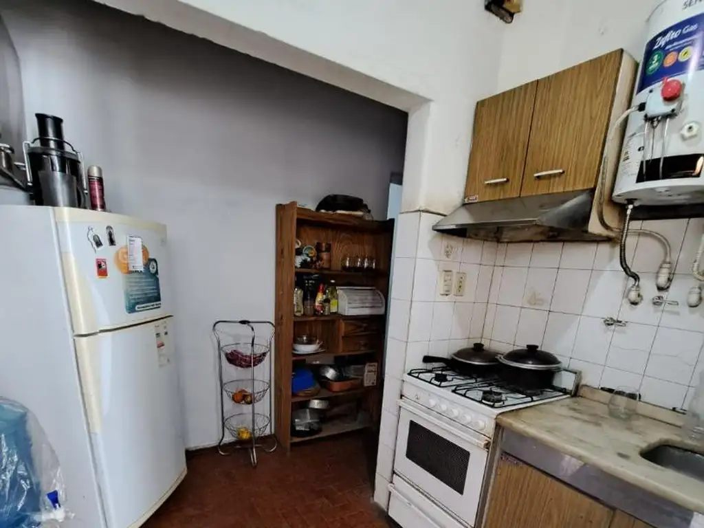 Se vende Casa 2 dorm. + dpto - Alta Córdoba