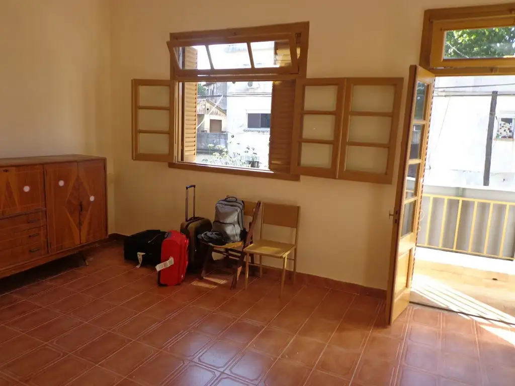 Ph en Venta - 5 ambientes - USD 70.000