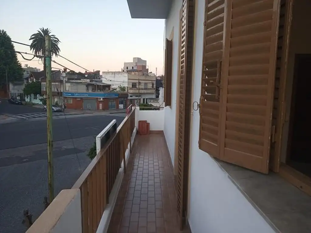 Ph en Venta en Pompeya - 5 ambientes