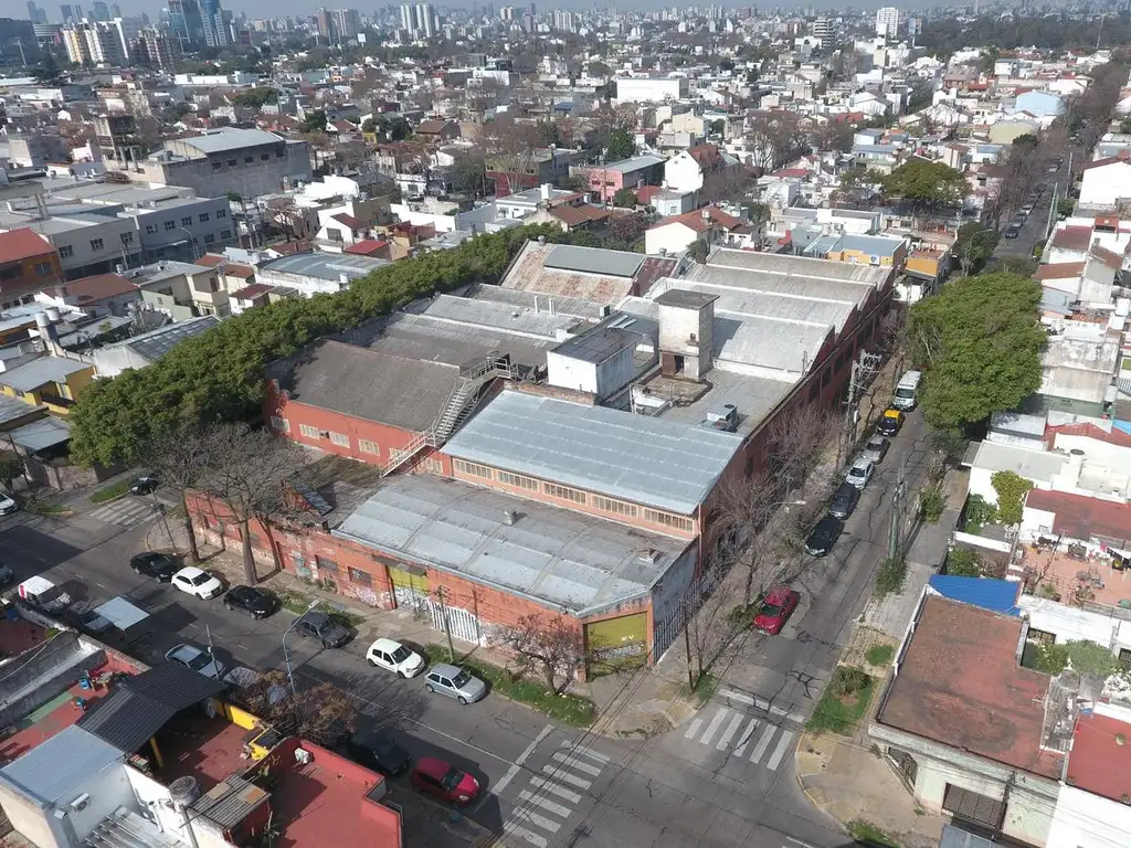 Fraccion industrial fabrica  deposito en venta villa Martelli, vicente lopez apto credito!