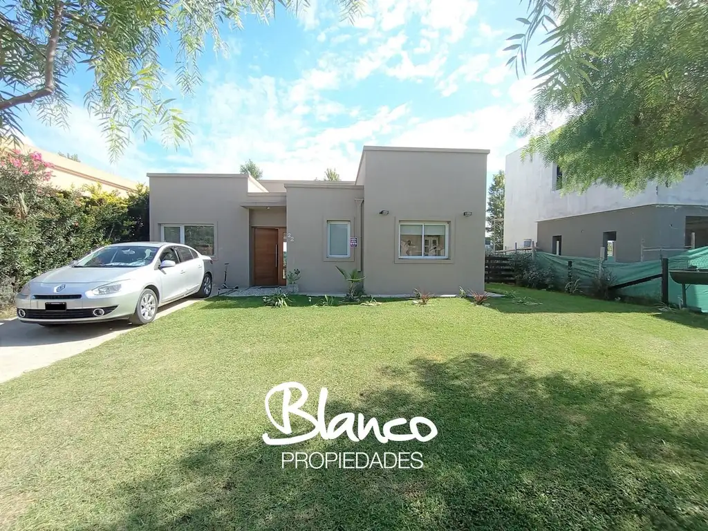 Casa  en Venta en San Alfonso, Pilar del Este, Pilar