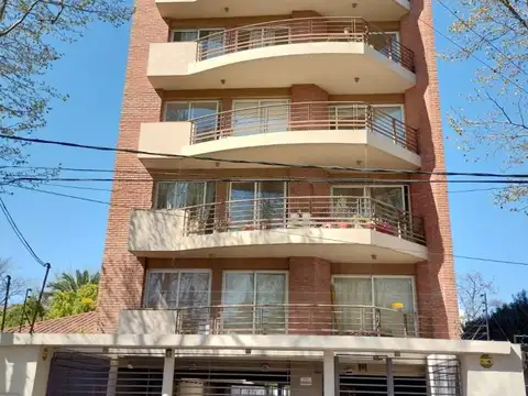 VENTA - Departamento SEMIPISO c/cochera - 4 ambientes - MONTE GRANDE - Apto Credito