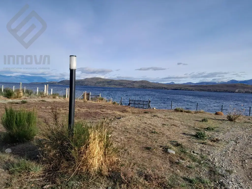 Terreno en  Dina Huapi con salida al Lago Nahuel Huapi Bariloche  325 M2