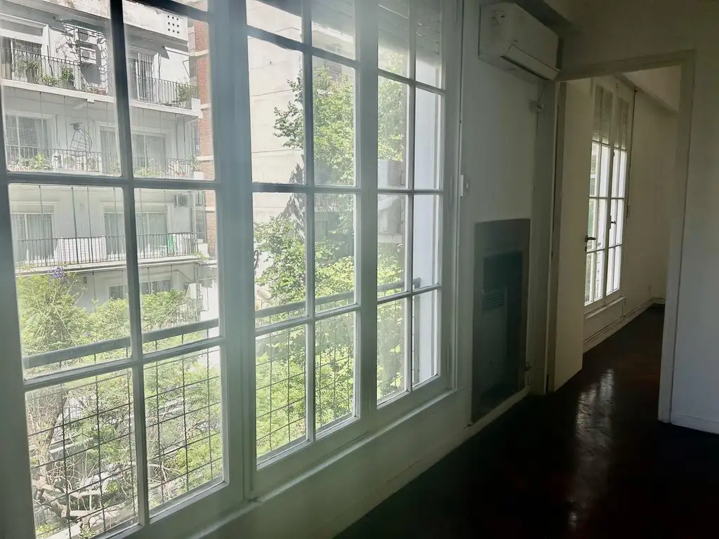 Departamento de dos ambientes amplio en Belgrano