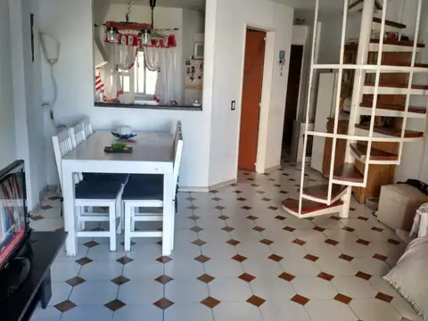 Departamento de 3 ambientes centrico