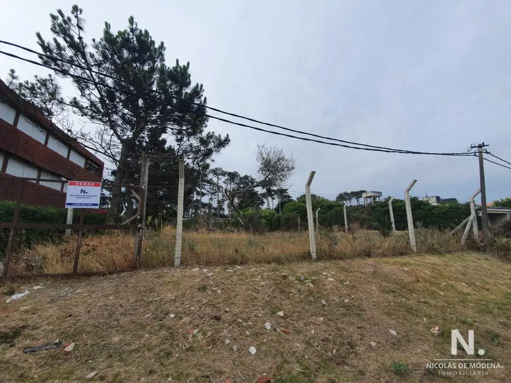 Gran oportunidad terreno en venta ubicado en la zona de la Brava.