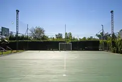 Actividades deportivas futbol, tenis, basquet en el Barrio cerrado, Haras Maria Victoria