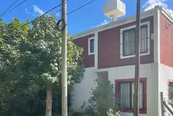 Casa en venta calle Valparaiso al 300 con RENTA