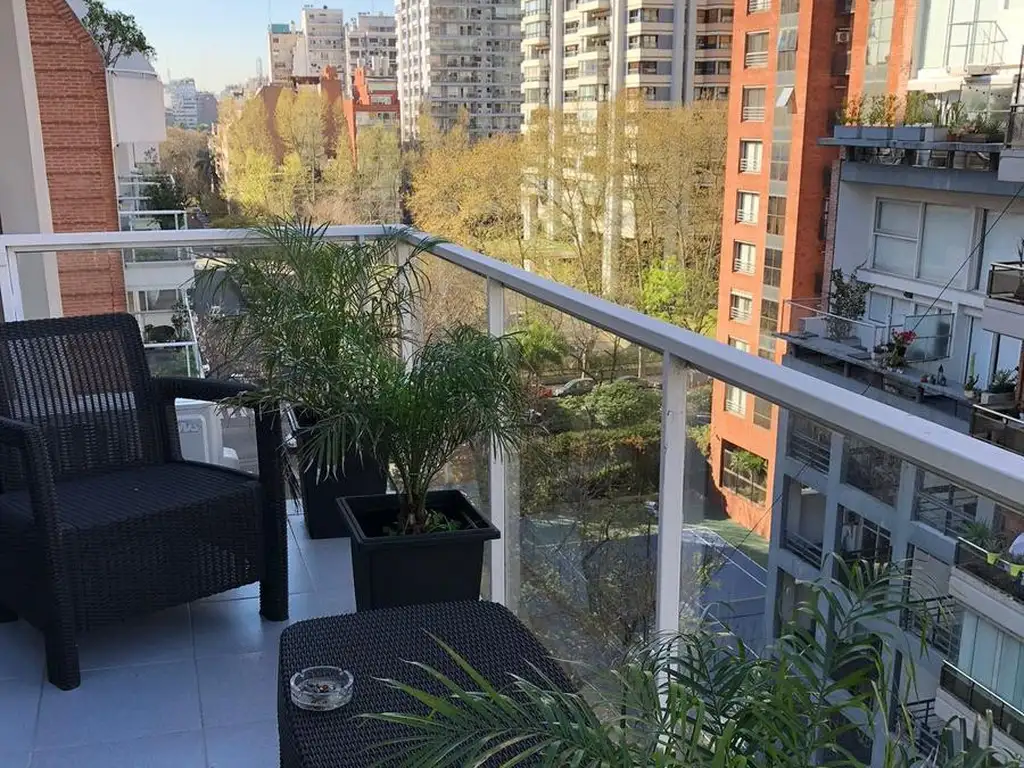 Monoambiente con balcon y cochera - Palermo Nuevo - ALQUILER