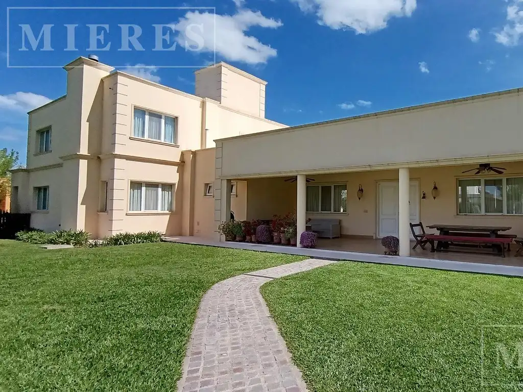 Casa en Venta La Reserva Cardales