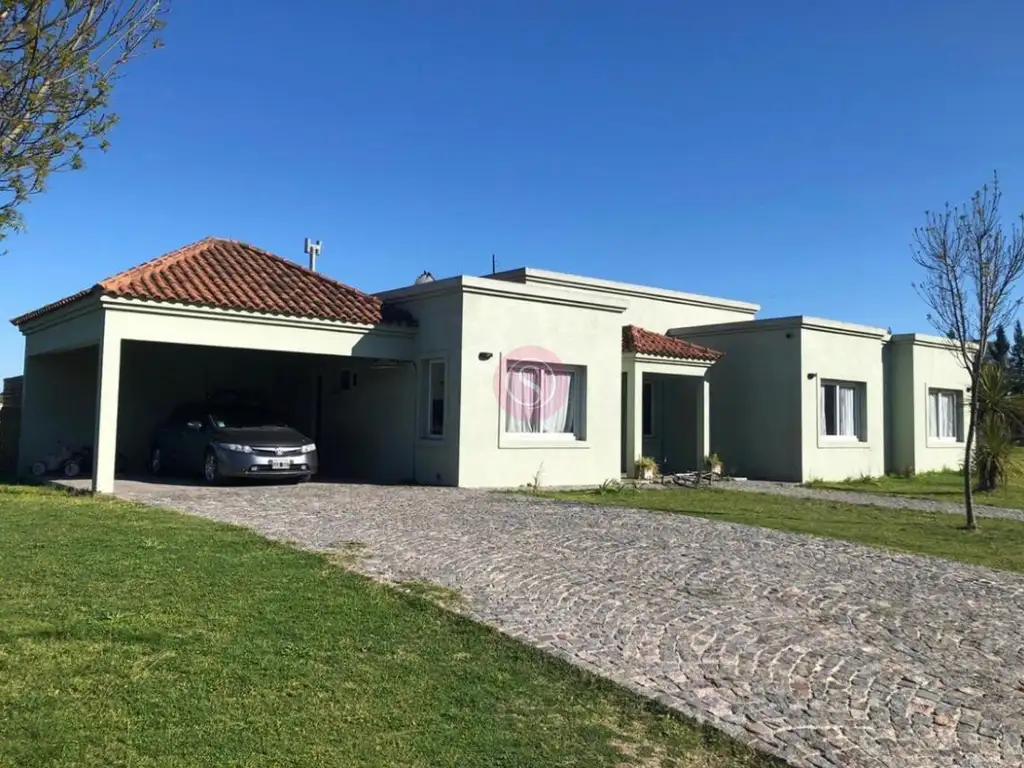 Casa en Venta en Barrio Santa Teresa, Tigre