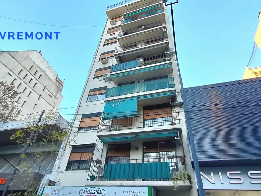 Av. La Plata al 400 Departamento en Venta de 4 Ambientes en Caballito Con Balcón