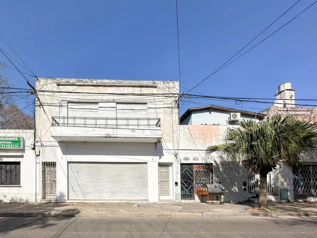 LOCAL COMERCIAL CON VIVIENDA EN PLANTA ALTA - ALBERDI