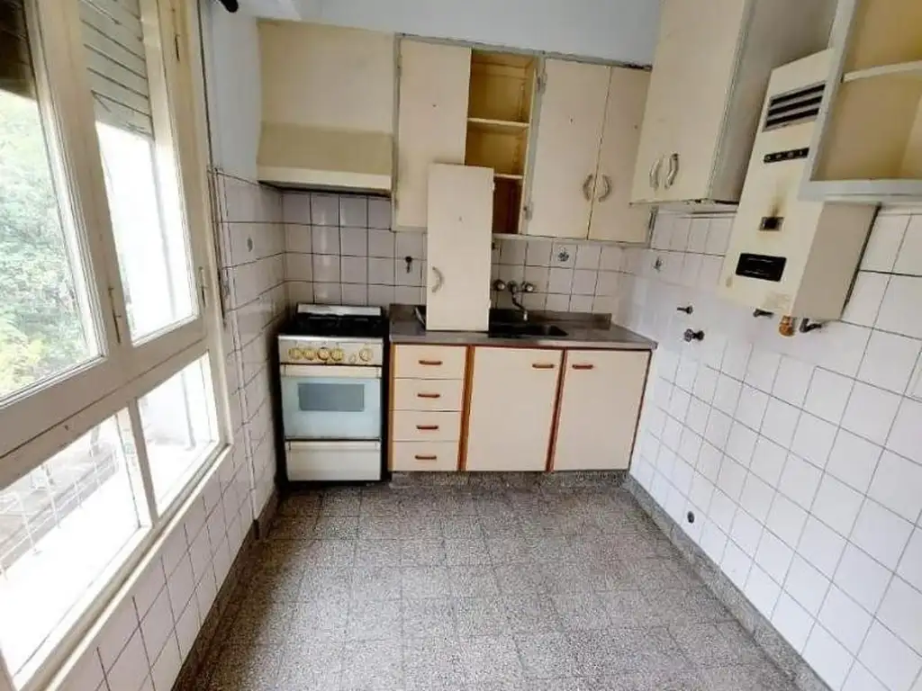 VENTA DEPARTAMENTO PARA RECICLAR- BARRIO MARTIN