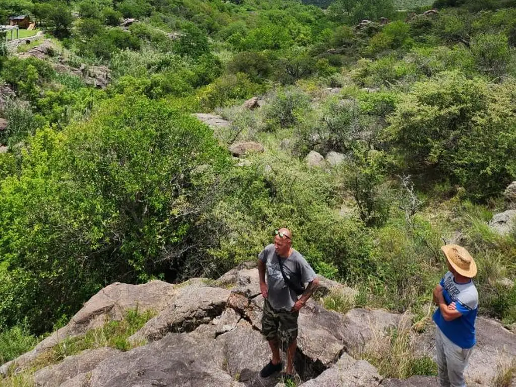 INVERTÍ EN TRASALASIERRA LOTE EN LAS RABONAS, VISTA AL DIQUE