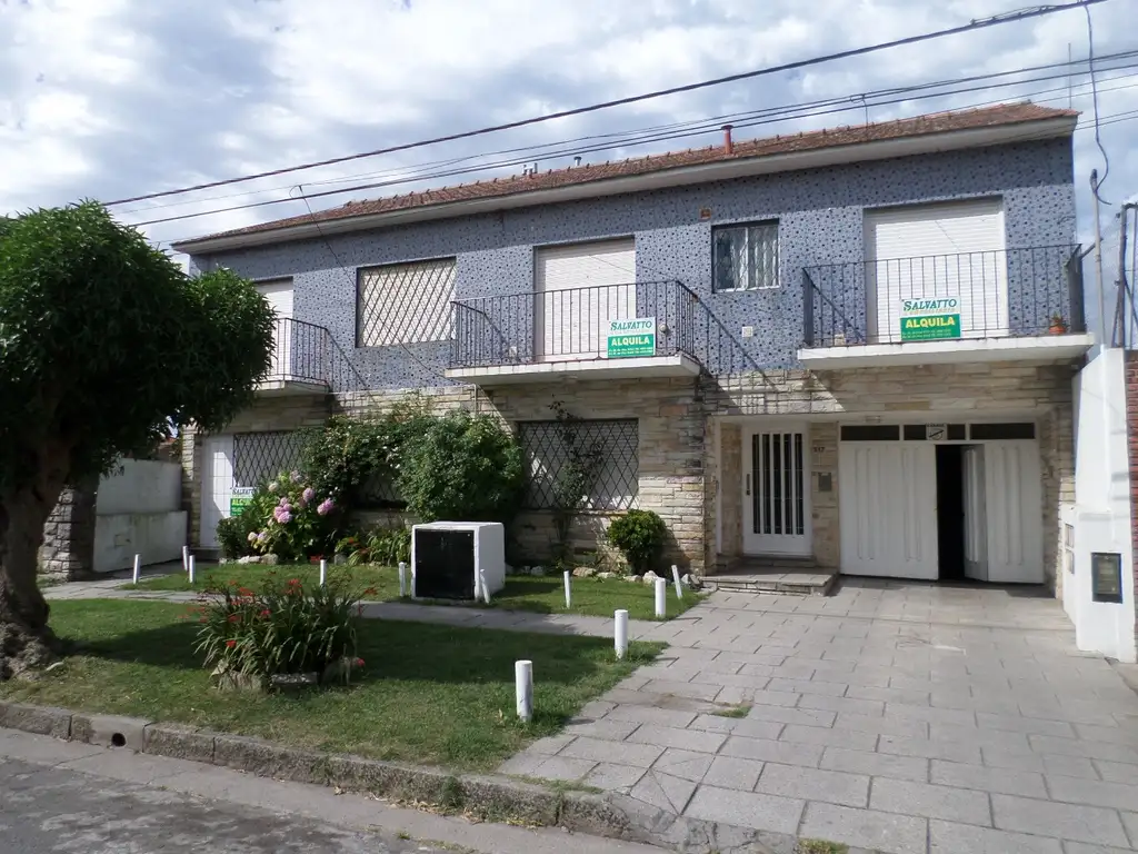 DEPARTAMENTO DE 3 AMBIENTES A LA CALLE A 1 CUADRA DEL MAR PUNTA MOGOTES