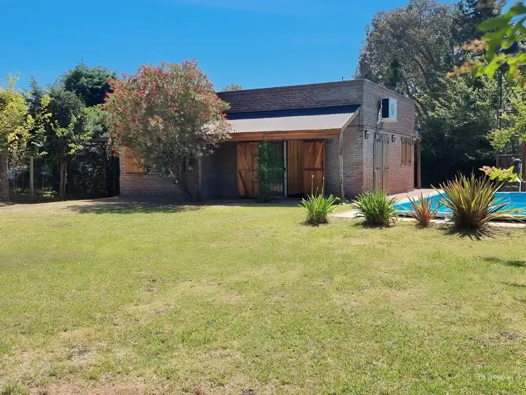 Venta - Casa - Barrio Parque Exaltación - Exaltación  de la Cruz