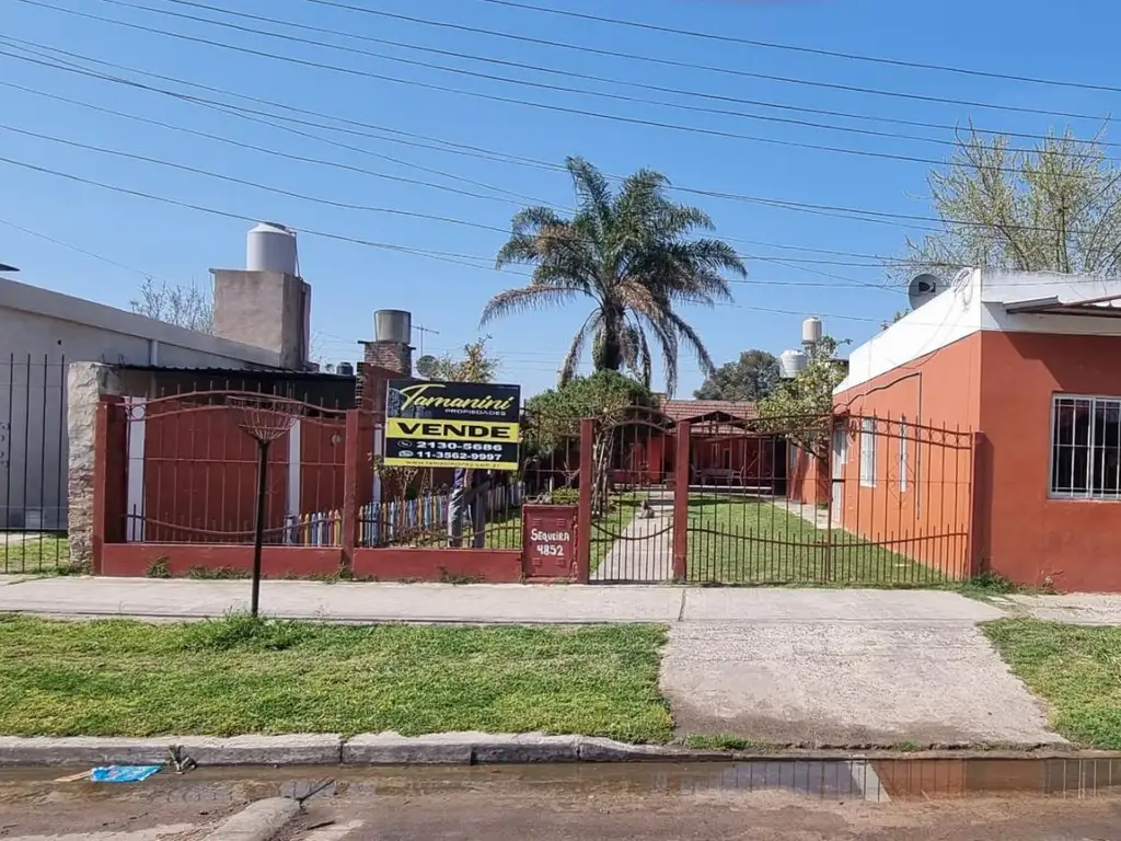 Casa - Venta - Argentina, La Matanza - GARCIA DE SEQUEIRA 4800