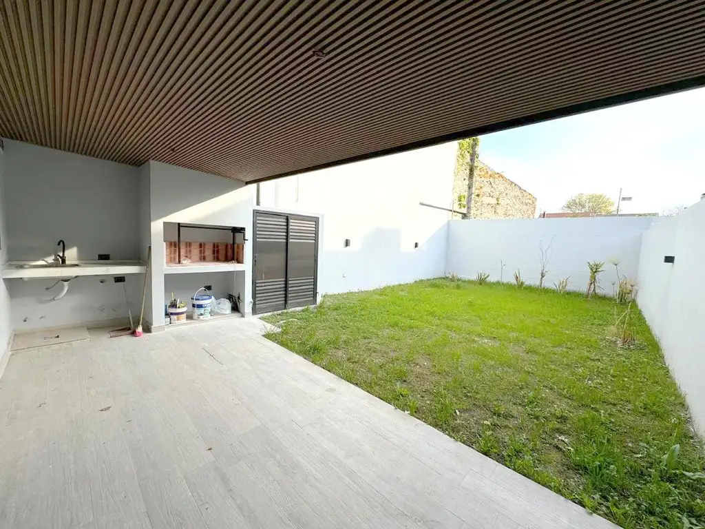 Casa  5 AMBIENTES  A ESTRENAR MARTINEZ CATEGORIA MODERNO DISEÑO