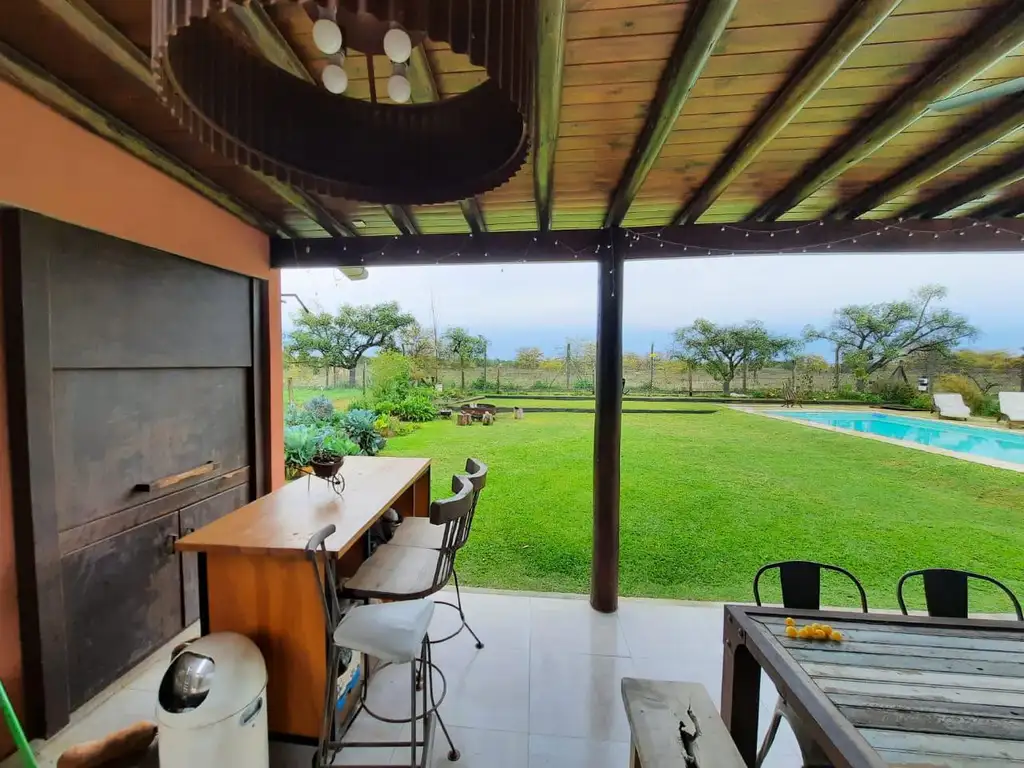 CASA CON PILETA EN ALQUILER TEMPORAL SAN MATIAS ESCOBAR