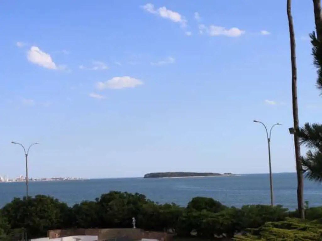 Casa - Alquiler temporario - Uruguay, Punta del Este