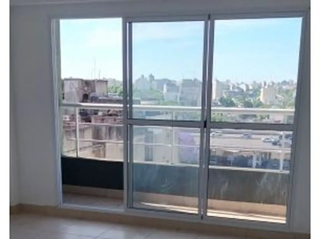 Venta departamento 1 ambiente en Villa Luro