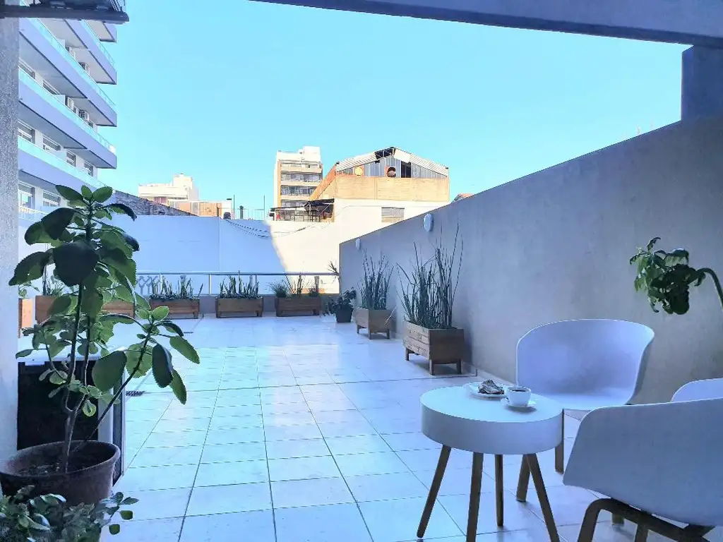 Av. Gaona 1600- Departamento -3 amb- Venta- Caballito-  Gran patio terraza